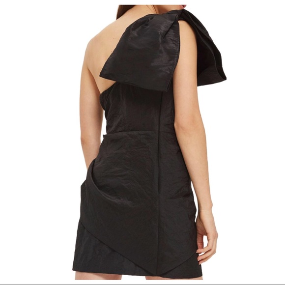 TOPSHOP TAFFETA BOW ONE-SHOULDER MINI DRESS - Picture 3 of 5